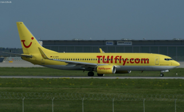 D-AHFI (27984) 1999 Boeing 737-8K5(WL)