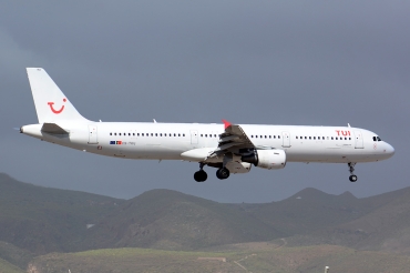 CS-TKU (1607) 2001 Airbus A321-211