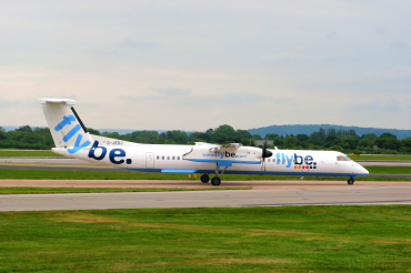 G-JEDJ (4058) 2001 Bombardier Dash 8-Q402