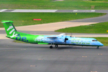 G-JEDP (4085) 2003 Bombardier Dash 8-Q402