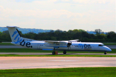 G-JEDR (4087) 2004 Bombardier Dash 8-Q401