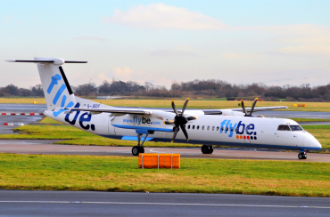 G-JEDT (4088) 2004 Bombardier Dash 8-Q402