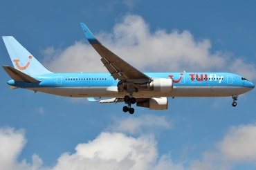 SE-RFS (28040) 1996 Boeing 767-304(ER)(WL)