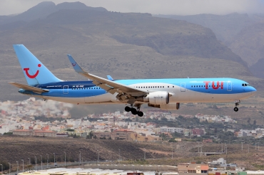 SE-RNC (28808) 1998 Boeing 767-304(ER)(WL)