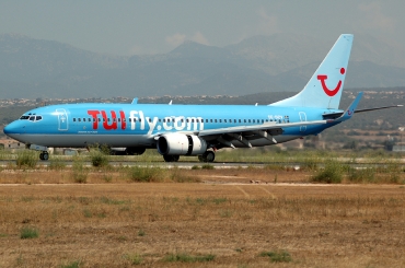 SE-DZV (32904) 2003 Boeing 737-804 WL