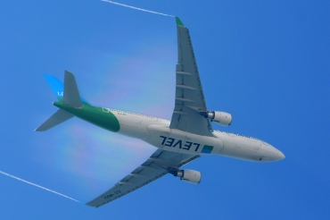 EC-MOU (1777) 2017 Airbus A330-202