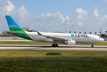 EC-MOU (1777) 2017 Airbus A330-202