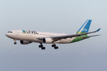 EC-MOY (1784) 2017 Airbus A330-202