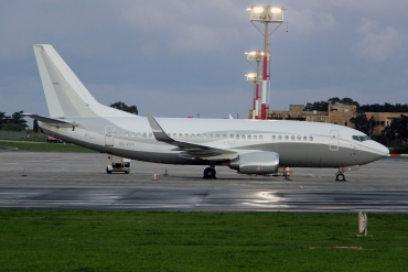 9H-VOX (24919) 1990 Boeing 737-548(WL)