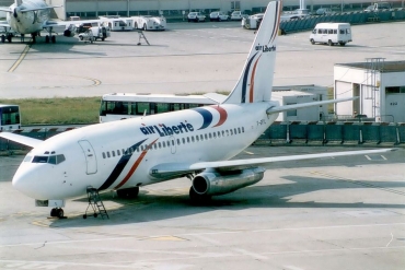 F-GFYL (cn 20205) Boeing 737-2A9C