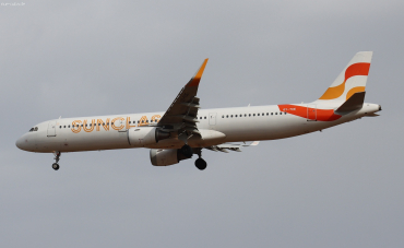 OY-TCE (6342) 2014 Airbus A321-211(WL)