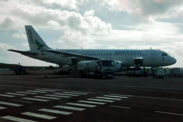 CS-TKQ (2325) 2004 Airbus A320-214