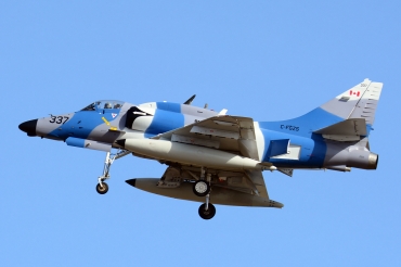 C-FGZS (MSN 14349) McDonnell Douglas A-4N Skyhawk