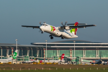 CS-DJD (1233) 2015 ATR-72-600