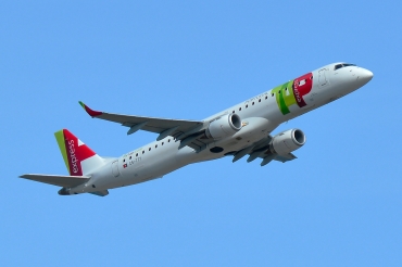 CS-TTX (19000429) Embraer 190-200IGW