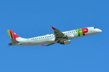 CS-TTX (19000429) Embraer 190-200IGW