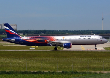 VP-BTL · Airbus A321-211 · (STR / EDDS)