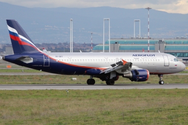 VP-BKY · Airbus A320-214 · (FCO / LIRF)