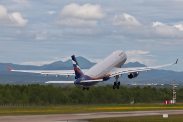 VQ-BEK, (cn 1077), Airbus A330-343