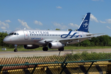 RA-89005 (95013) Sukhoi Superjet 100-95