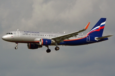 VP-BIF (cn 8067) Airbus A320-214