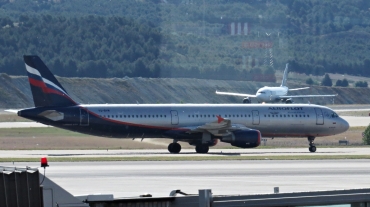 VQ-BHM (cn 4500) Airbus A321-211