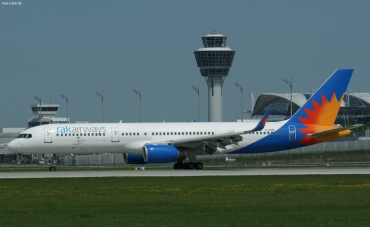 G-LSAK (27973) 1996 Boeing 757-23N(WL)