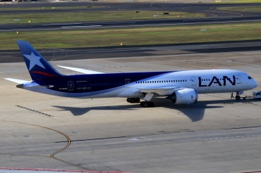 CC-BGD (35322) 2015 Boeing 787-9 Dreamliner