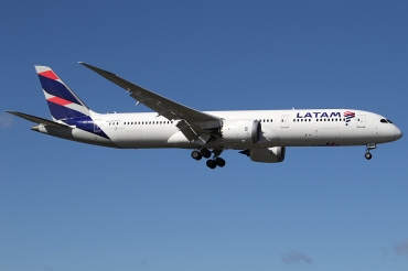 CC-BGB (35318) 2015 Boeing 787-9 Dreamliner