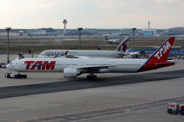 PT-MUE (38886) 2012 Boeing 777-32WER