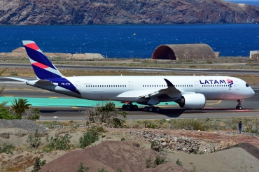 PR-XTH (200) 2018 Airbus A350-941