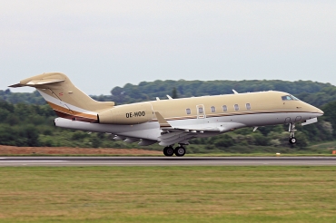 OE-HOO (20079) 2005 Bombardier Challenger 300