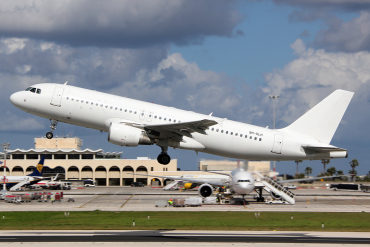 9H-SLH (3425) 2008 Airbus A320-214