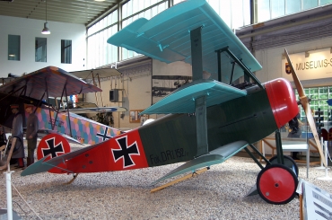 152/17 Fokker DR.1 Triplane