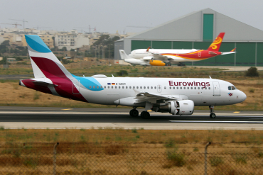 D-AKNT (2607) 2005 Airbus A319-112