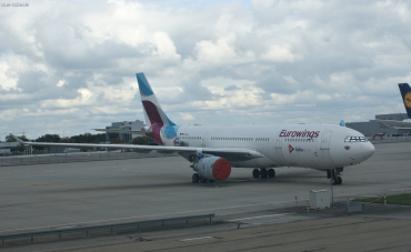 D-AXGA (530) 2003 Airbus A330-203