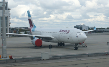 D-AXGC (555) 2003 Airbus A330-203