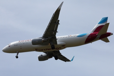 D-AEWA · Airbus A320-214(WL) · (FCO / LIRF)