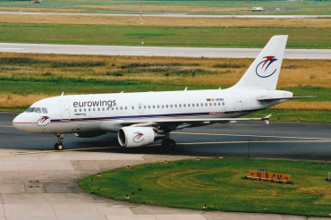 D-AKNH (794) 1998 Airbus A319-112