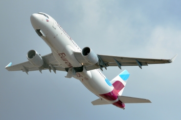 D-AIZT (5601) 2013 Airbus A320-214(WL)
