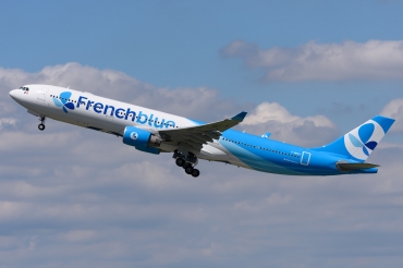 F-HPUJ · Airbus A330-323 · (ORY / LFPO)