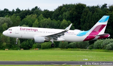 OE-IQA (6992) 2016 Airbus A320-214
