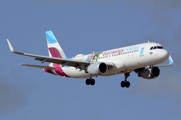 OE-IQD (007056) Airbus A320-214(WL)