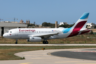 OE-LYY (4256) 2010 Airbus A319-132