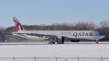 A7-BAT · Boeing 777-3DZ/ER · (YUL / CYUL)
