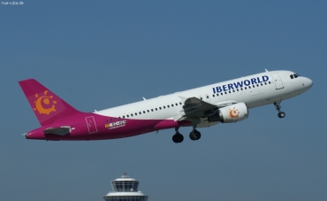 EC-KEN (1597) 2001 Airbus A320-214