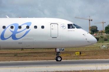 EC-LKM (cn 19000425) Embraer 190-200LR