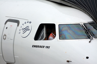 EC-KYO (19000276) 2009 Embraer 190-200LR