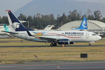 N126AM · Boeing 737-7BK · (MEX / MMMX)