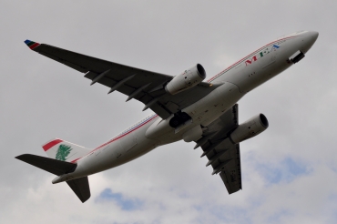 F-ORMA (926) 2008 Airbus A330-243